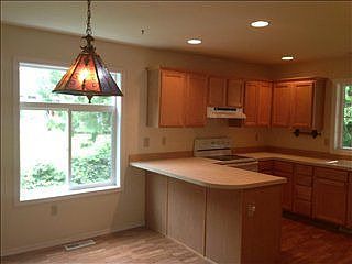 5th image of 118 Heritage Dr