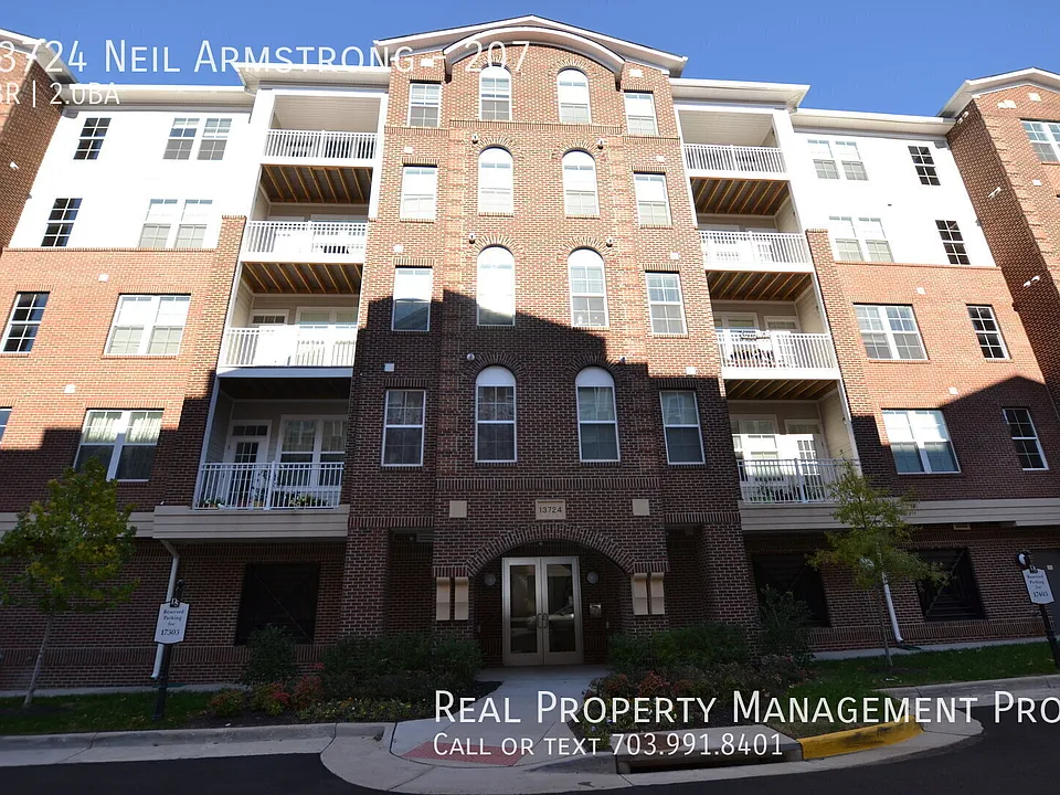 13724 Neil Armstrong Ave #207