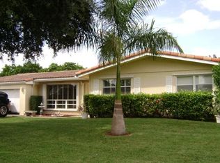 1005 SE 10th Ct, Deerfield Beach, FL 33441