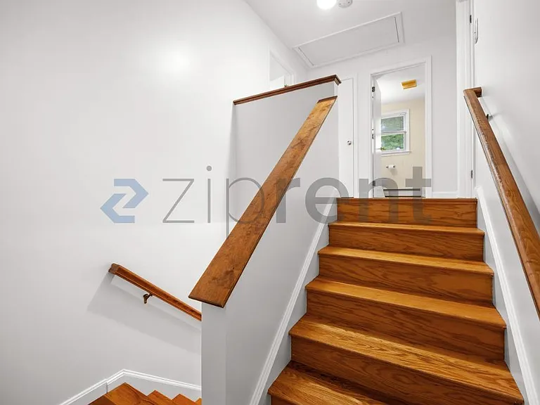 174 Fox Hill Rd — Photo 16