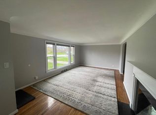 2231 S Green Rd #2, Cleveland, OH 44118