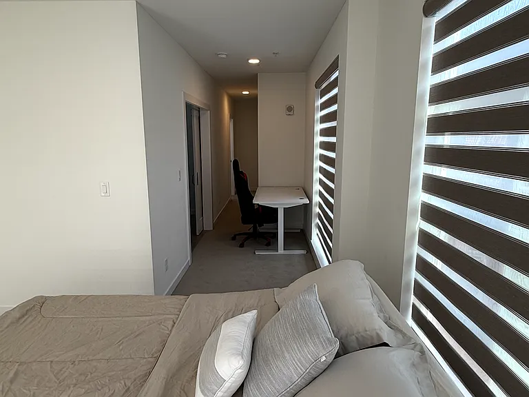 1002 NE 112th St — Photo 11