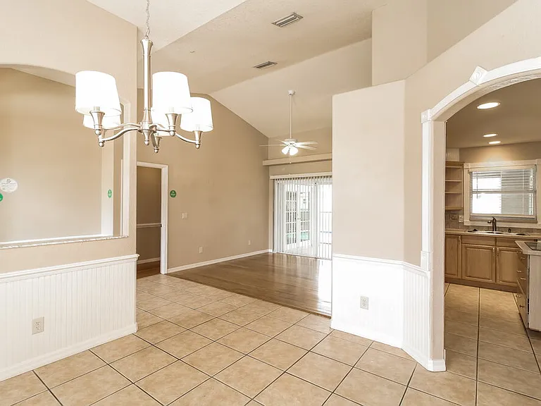3522 Massini Ave — Photo 5