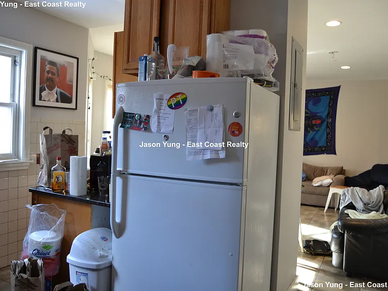 66 Quint Ave #1 — Photo 4