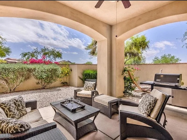Private Back Patio w/ entrance gate