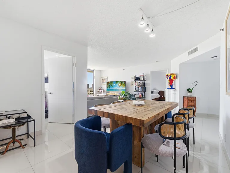 3300 NE 192nd St #1201 — Photo 3
