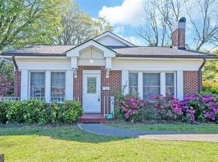 183 Athens St, Hartwell, GA 30643