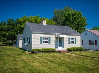 614 Carnegie Ave, Sharon, PA 16146