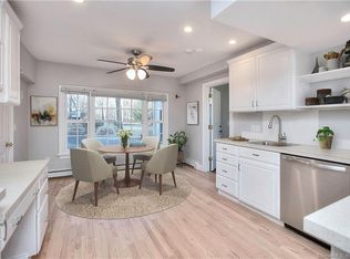1A Nutcracker Ln, Westport, CT 06880