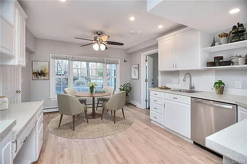 1A Nutcracker Ln Photo 1