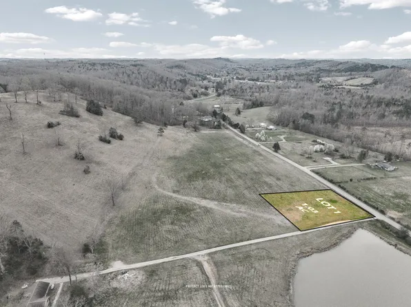 1 N Nopone Valley Rd #1, Decatur, TN 37322