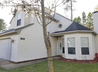 104 Camille Ct, Yorktown, VA 23693