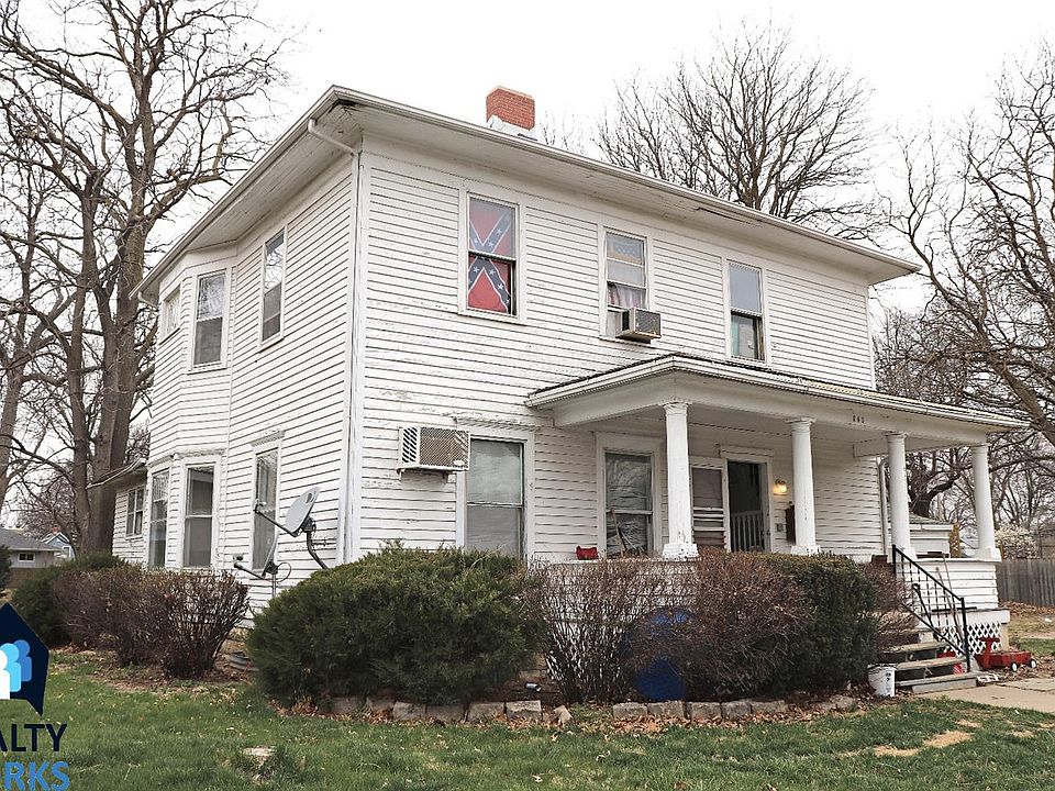 1st image of 645 N Columbia Ave