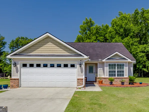 310 Bristol Dr, Bloomingdale, GA 31302