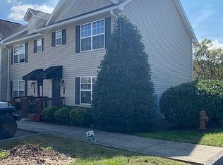 617 Hazel St APT 101, Johnson City, TN 37604