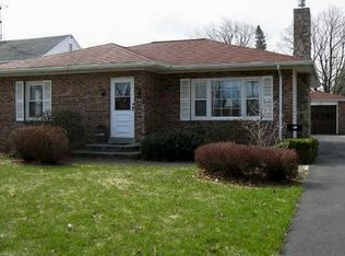 683 Lake Shore Blvd, Rochester, NY 14617