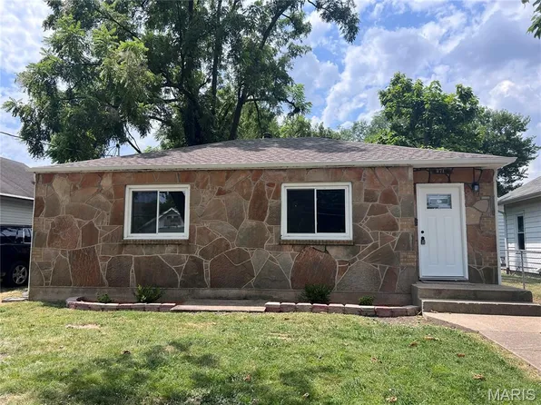 371 N Washington Ave, Lebanon, MO 65536