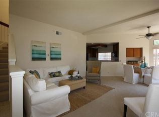 25 Willowcrest Ln, Pomona, CA 91766