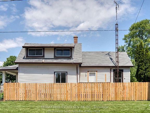 3rd image of 88 Lorne Ave