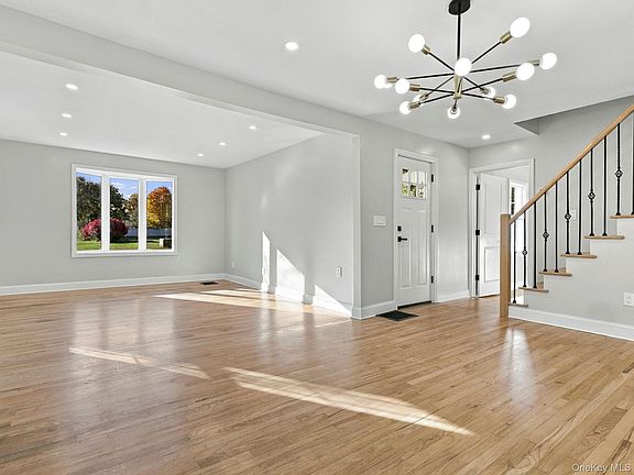 5th image of 30 Smith Road