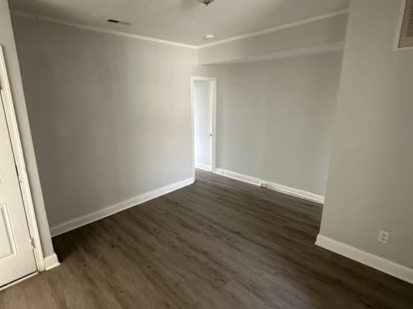 2136 N Fulton Ave APT 4, Baltimore, MD 21217