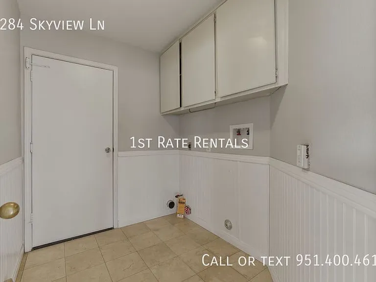 3284 Skyview Ln — Photo 7