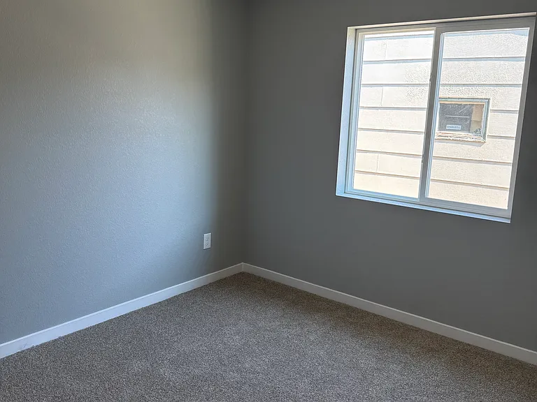 4118 Idaho St — Photo 9