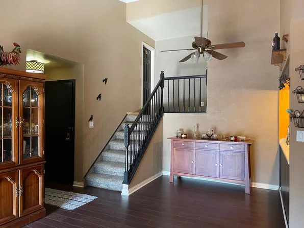 8515 West Waterford AVENUE #7, Greenfield, WI 53228
