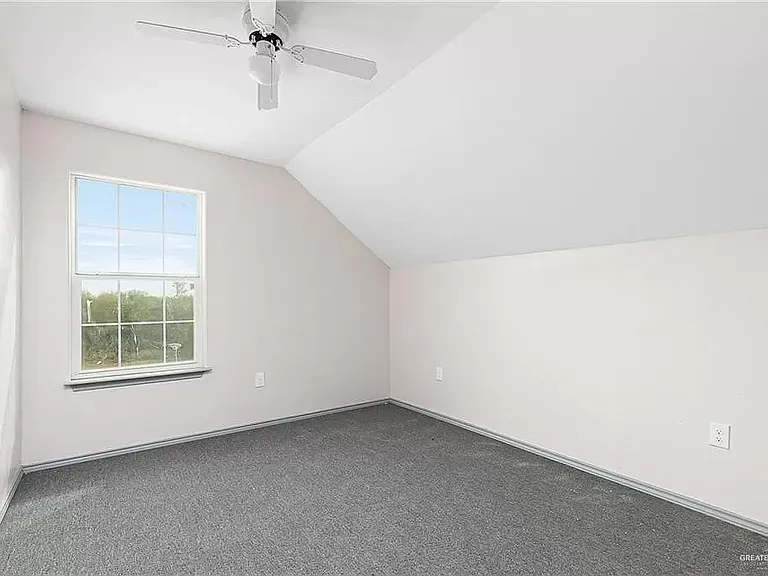 2809 Melanie Dr — Photo 13