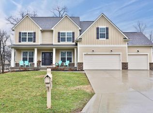 577 Covered Bridge Dr, Delaware, OH 43015