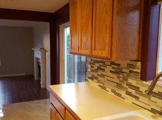 10061 NW Iron Ridge Pl, North Plains, OR 97133