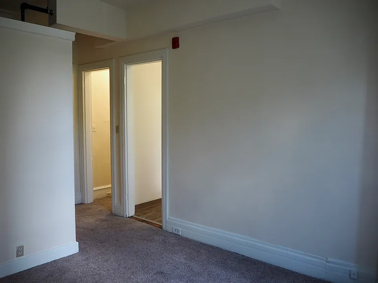 3318 Arch St #2 — Photo 7