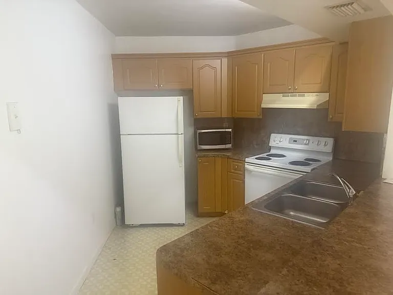 9735 Fontainebleau Blvd #205 — Photo 5