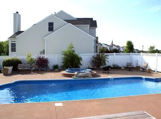 1893 Chiprock Dr, Marysville, OH 43040