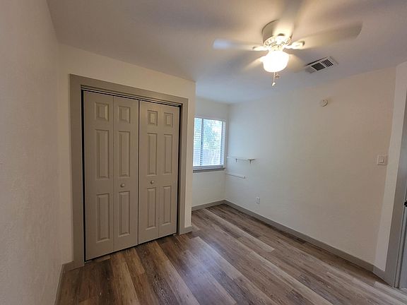 5th image of 7804 Brodie Ln #B