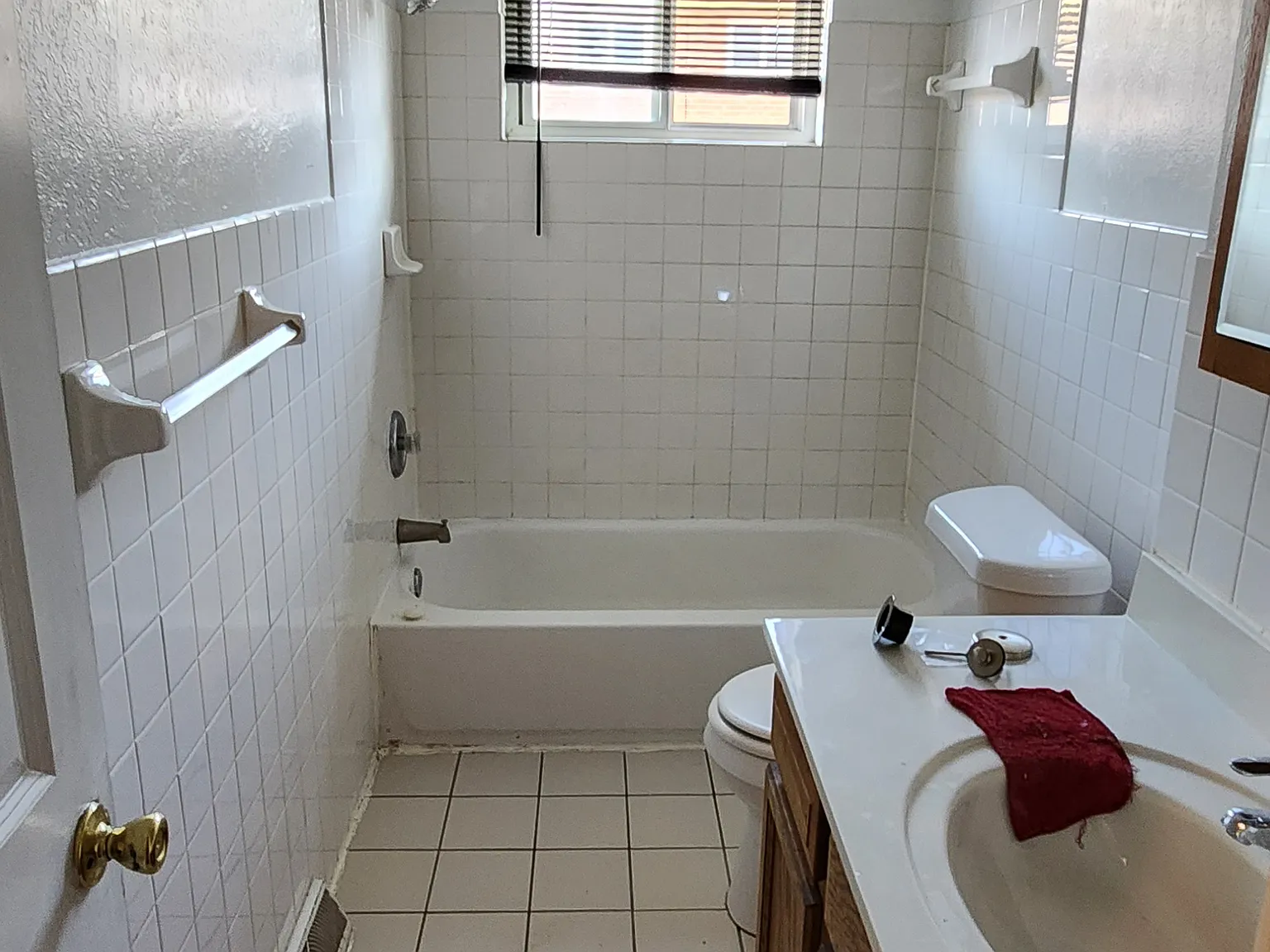 2 bed, 1.5 bath, 1116 sqft, $1,400 — Photo 3