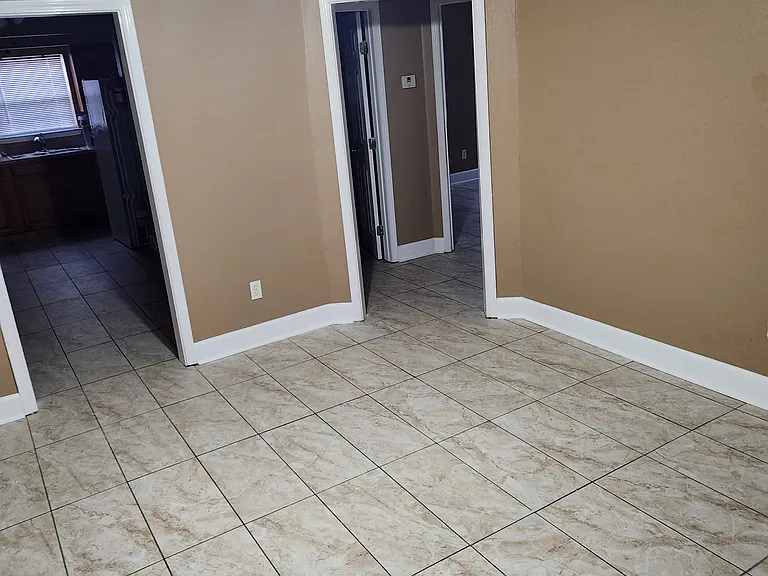 3333 Mandeville St — Photo 7