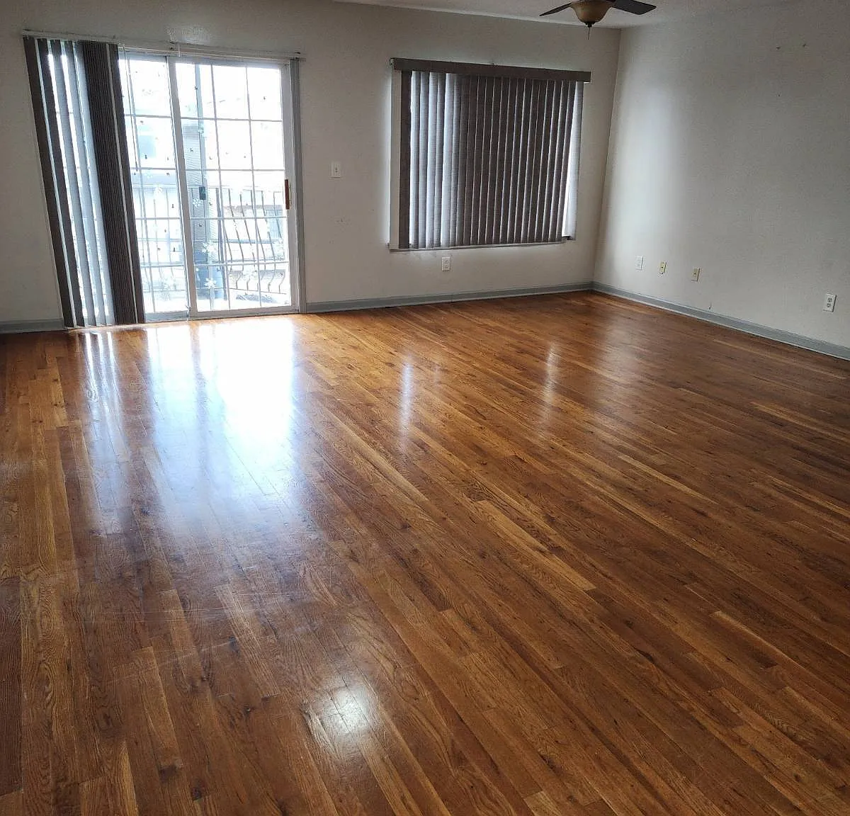 3 bed, 2.0 bath, $2,700 — Photo 2
