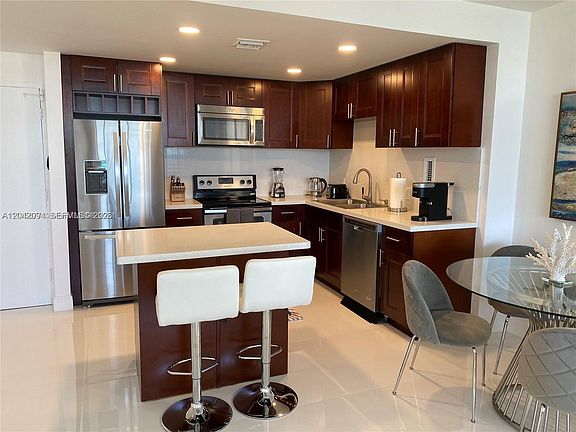 5th image of 3505 S Ocean Dr APT 606