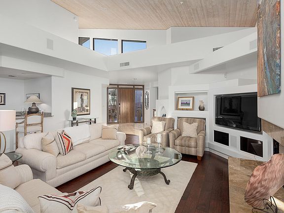 4th image of 39869 N 107th Way