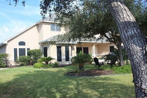 3rd image of 6310 Grandvilliers Dr