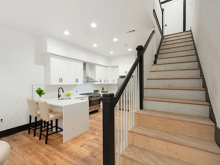 The Homes at The Chapel Lofts — Photo 17