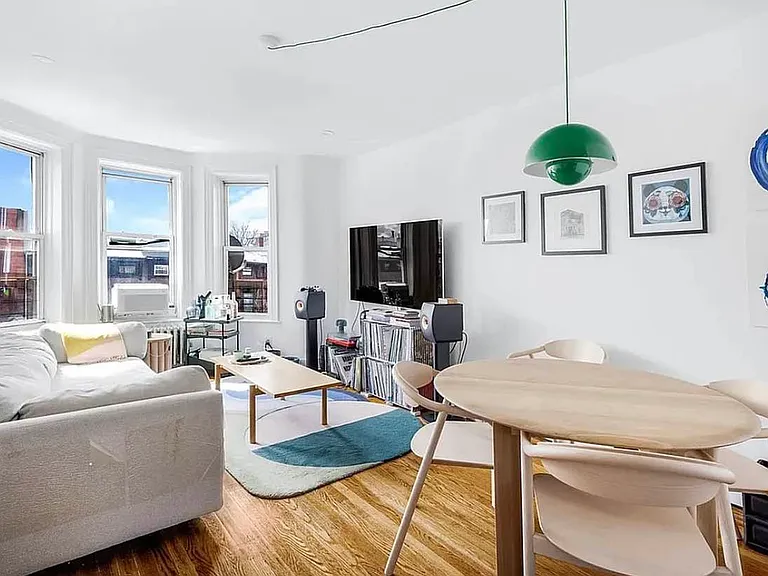 187 Van Buren St #PENTHOUSE — Photo 3