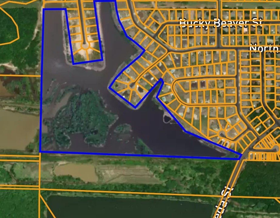 1st image of Oneida St