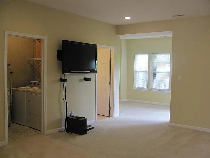 4648 Minuteman Dr — Photo 9