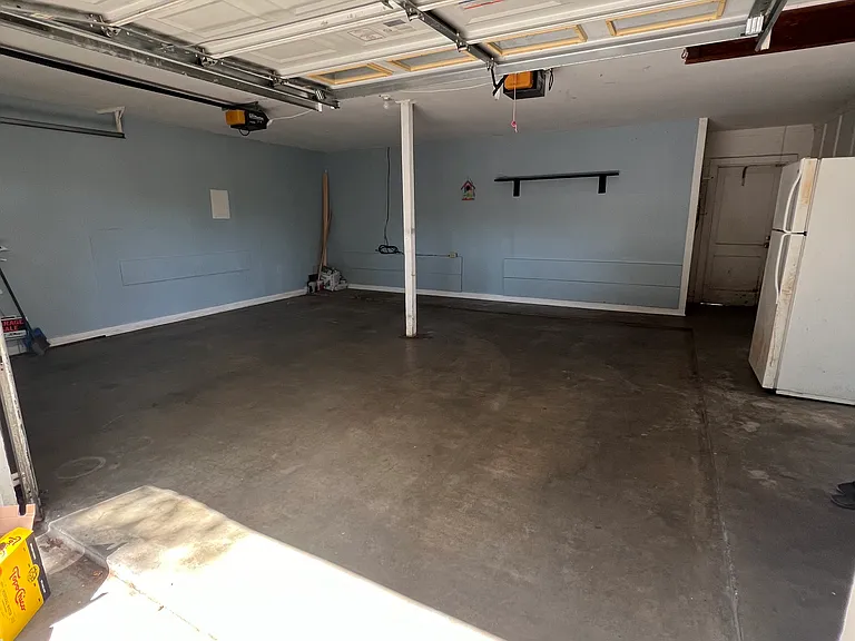 1325 Jefferson St — Photo 14
