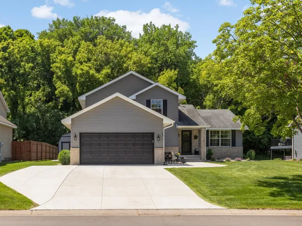 18911 Embers Ave, Farmington, MN 55024