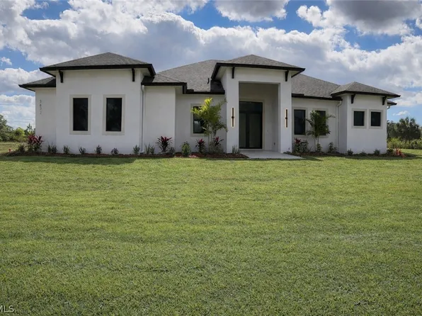 3672 68th Ave NE, Naples, FL 34120