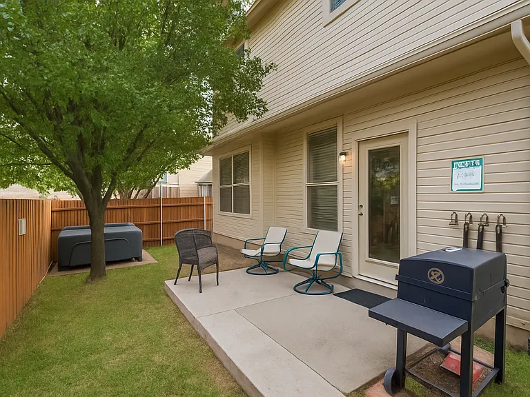 8304 Timberbrook Ln — Photo 7