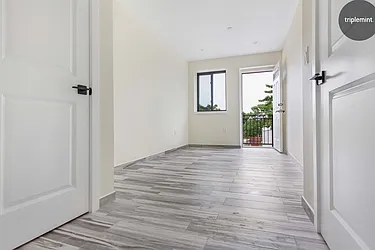 Rented by Triplemint